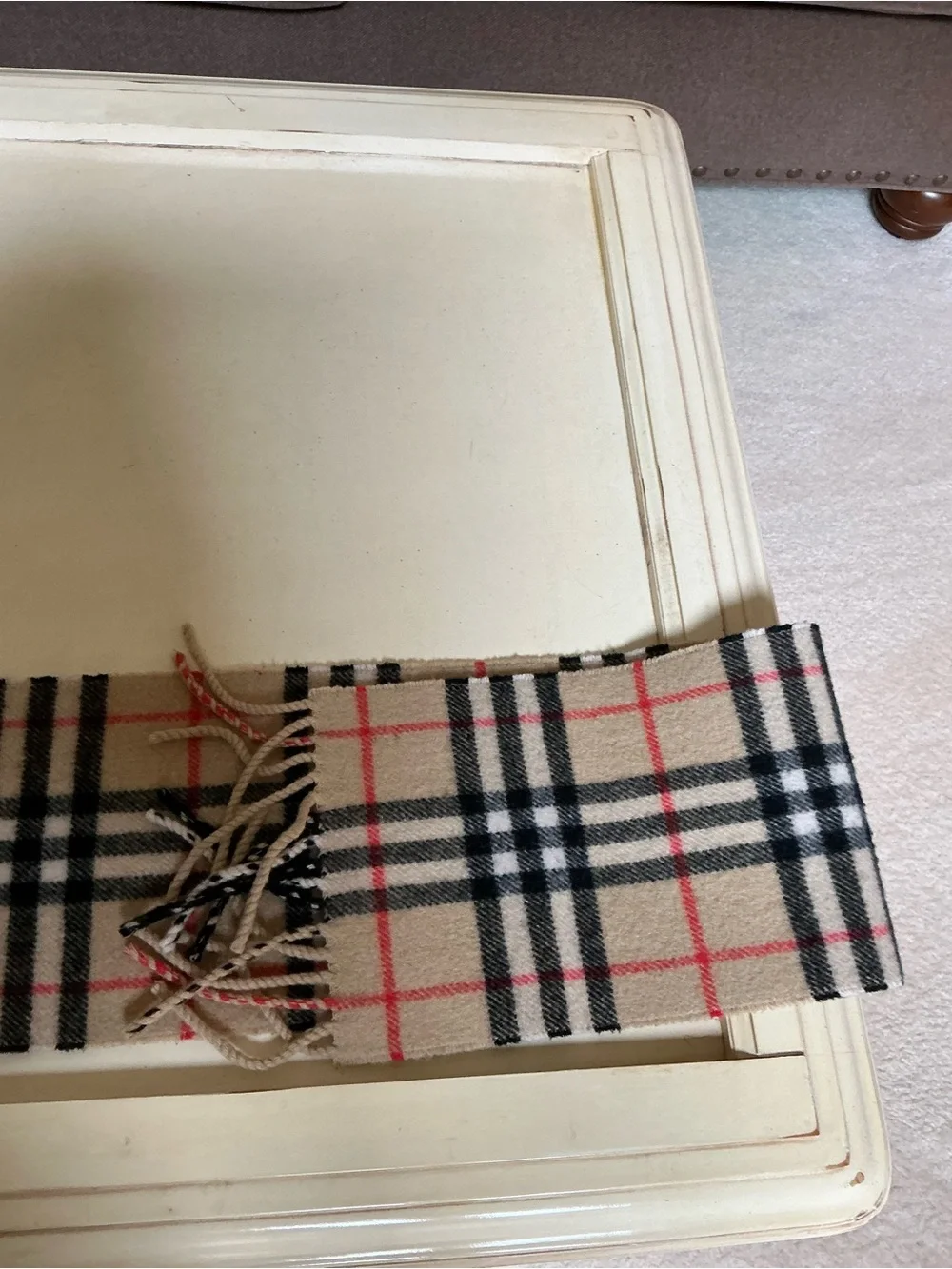 BEAUTIFUL BURBERRY CASHMERE FRINGE SCARF IN SAND BEIGE PERFECT CONDITION